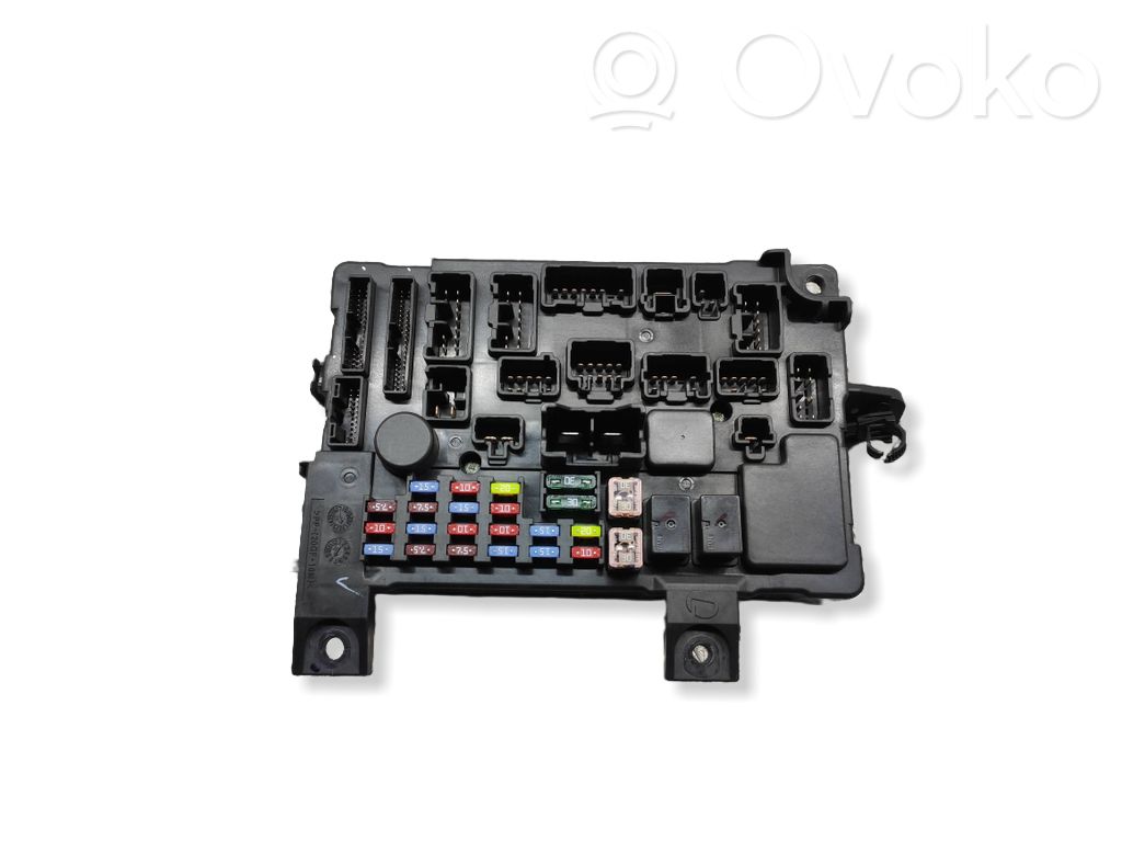 Mitsubishi Outlander Fuse module 