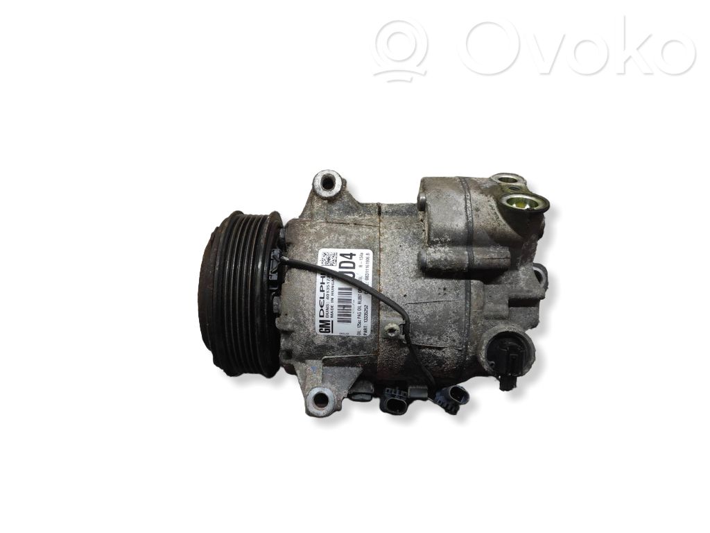 Opel Astra J Kompresor / Sprężarka klimatyzacji A/C 
