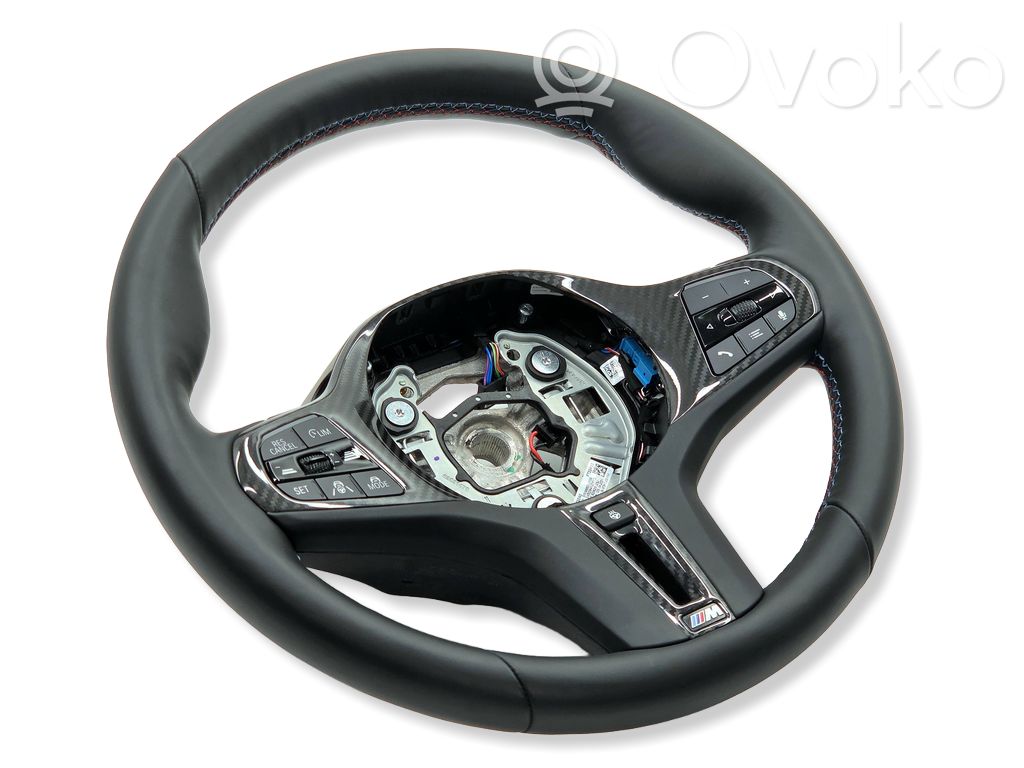 Ohjauspyörä   9882677,32309882677