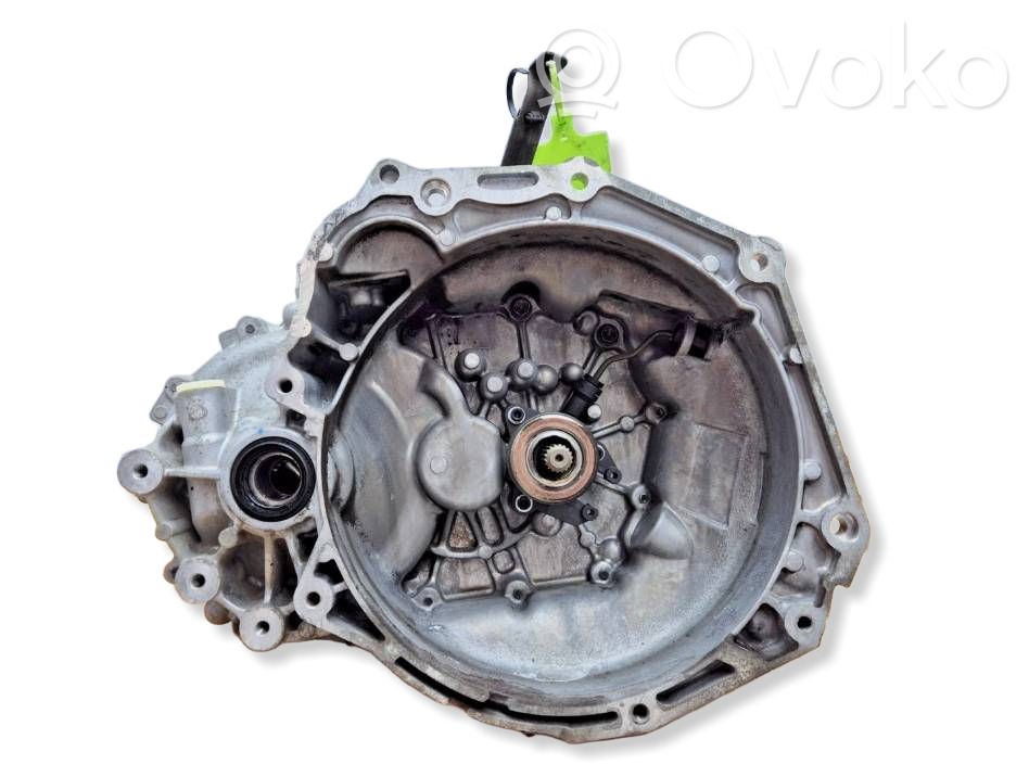 Opel Karl Manual 5 speed gearbox 