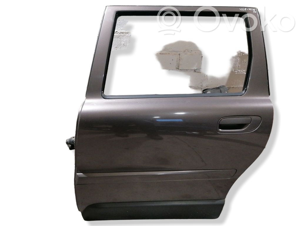 Rear door