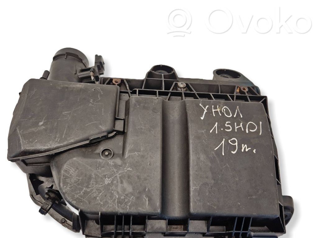 Peugeot 2008 II Air filter box 