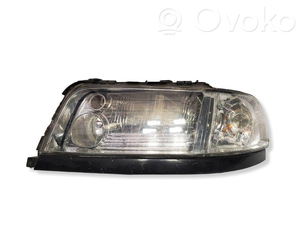 Audi A8 S8 D2 4D Scheinwerfer 