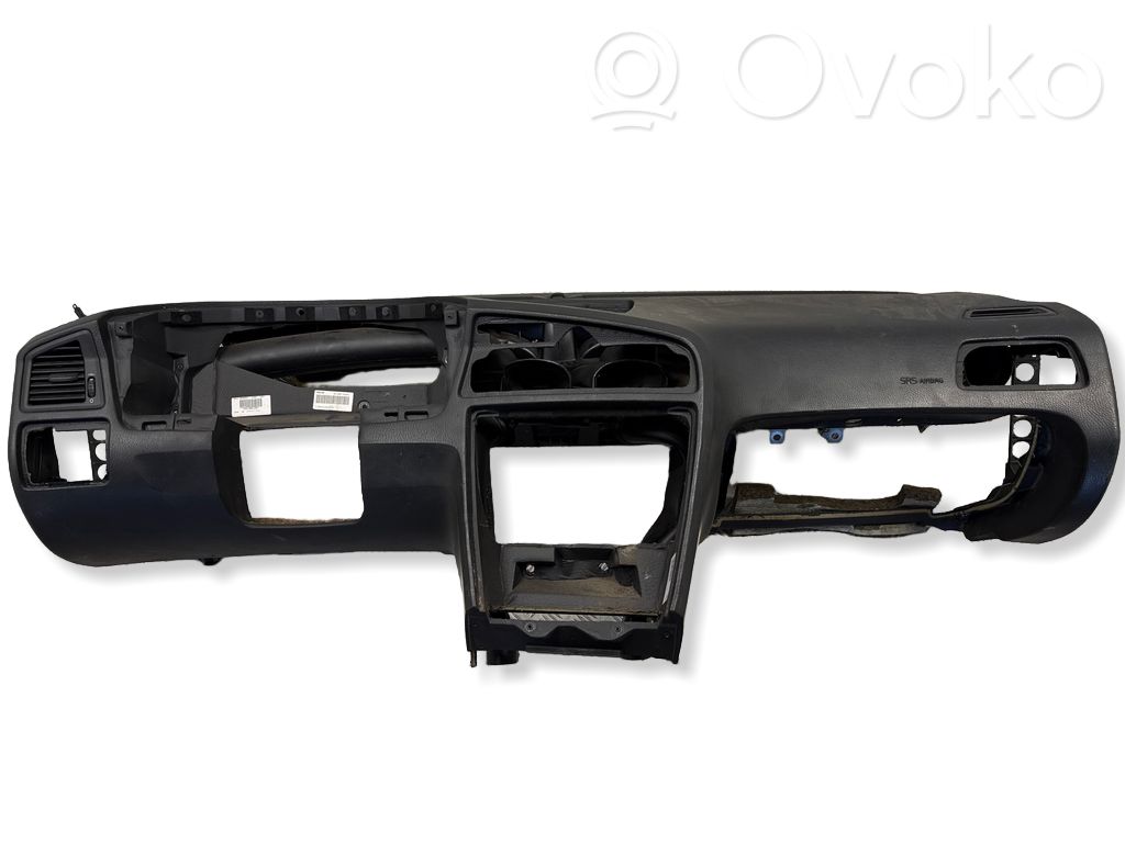 Volvo XC70 Dashboard 