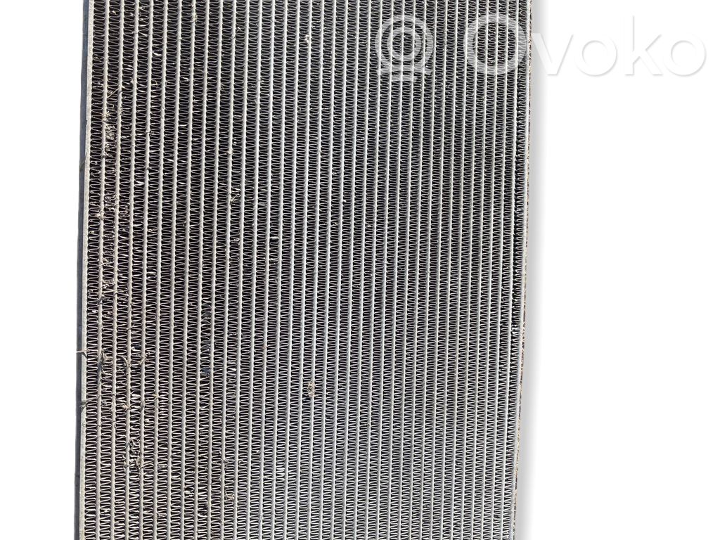 Volvo V70 Interkūlerio radiatorius 