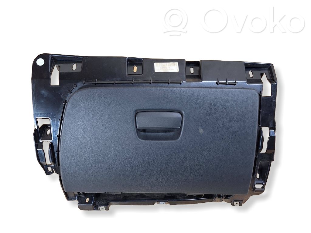 BMW X1 E84 Glove box 