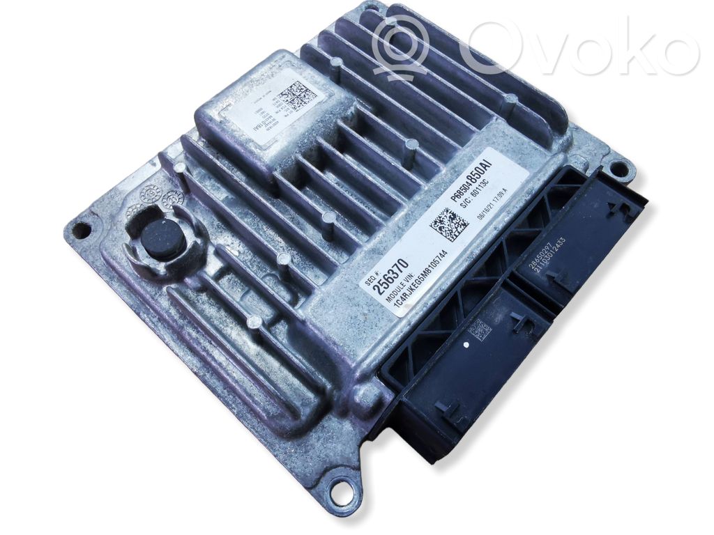 Jeep Grand Cherokee WL Engine control unit/module 