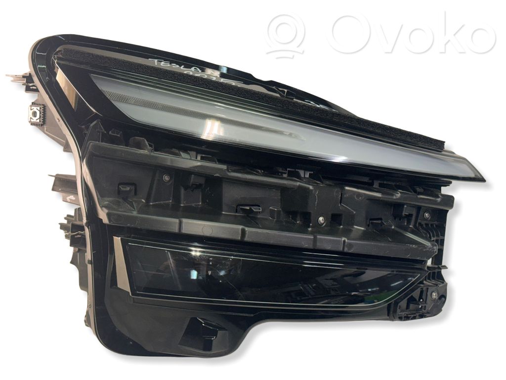 Tesla Model Y Juniper Headlight/headlamp 