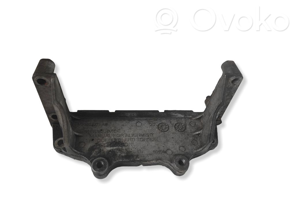 Jeep Grand Cherokee Gearbox mounting bracket 