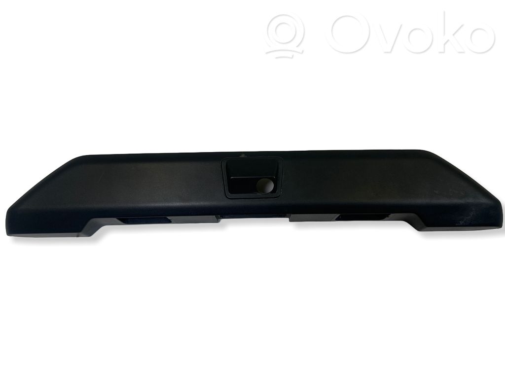 Bottom trim   GK2143404