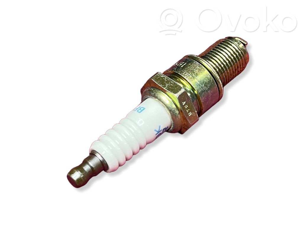Nissan Almera Spark plug 