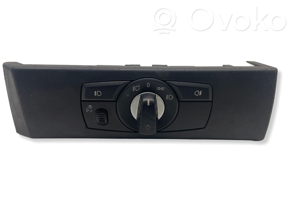 Light switch   6988565,33295201,0510244371