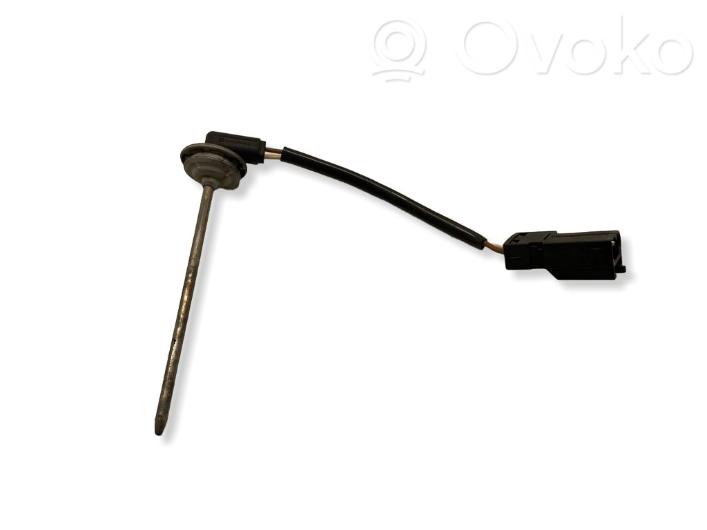 Interior temperature sensor   8385563