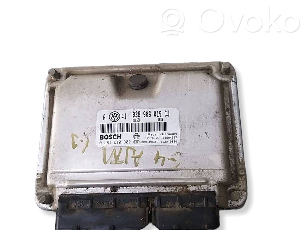 Engine control unit/module   038906019CJ,0281010302,28SA4557