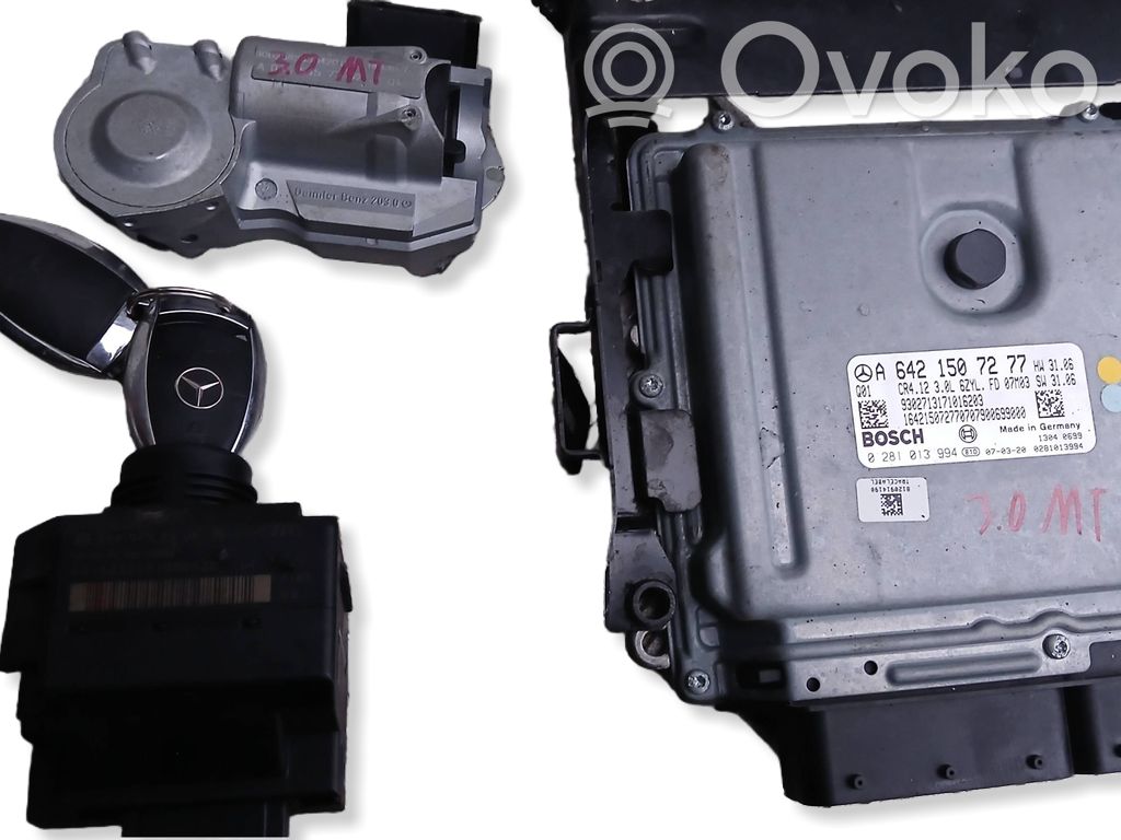 Mercedes-Benz E W211 Engine ECU kit and lock set 