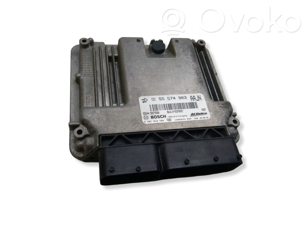 Opel Insignia A Engine control unit/module 