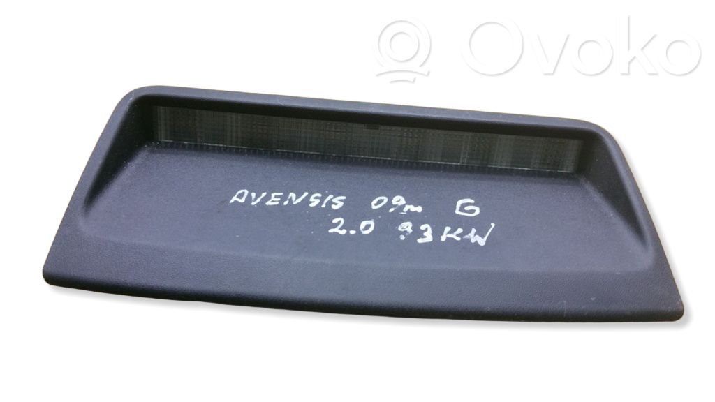 Toyota Avensis T270 Luz de freno adicional/tercera 