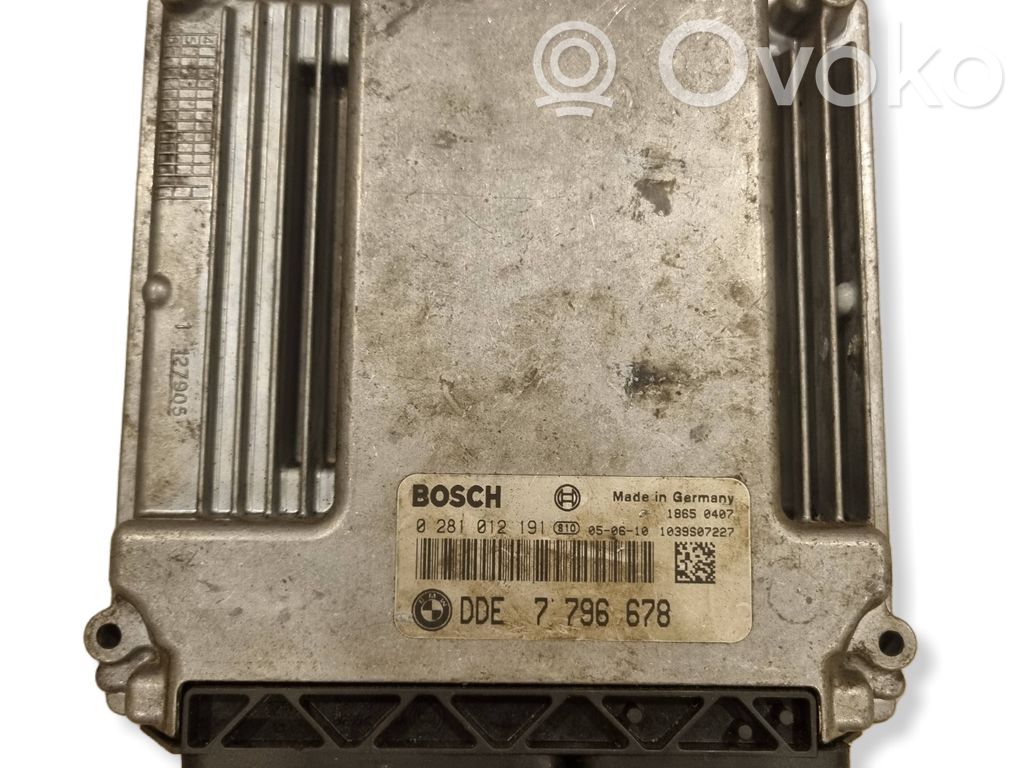 BMW 5 E60 E61 Engine control unit/module 