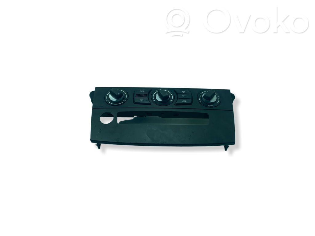 BMW 5 E60 E61 Climate control unit 