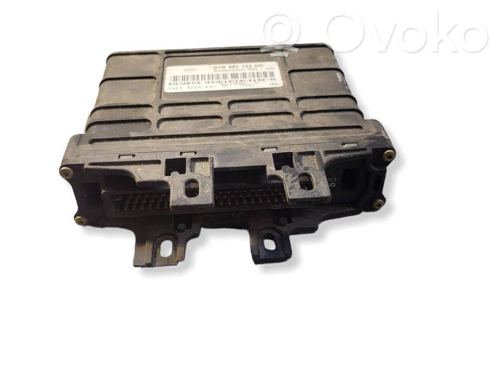 Audi A4 S4 B5 8D Gearbox control unit/module 