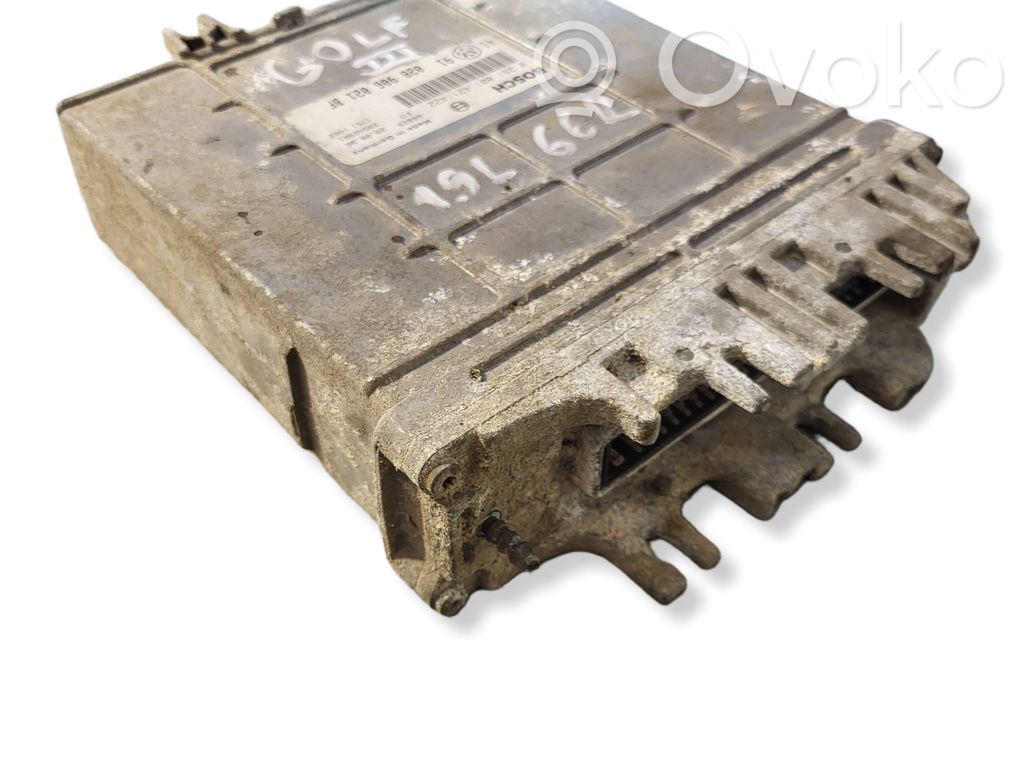 Volkswagen Golf III Engine control unit/module 