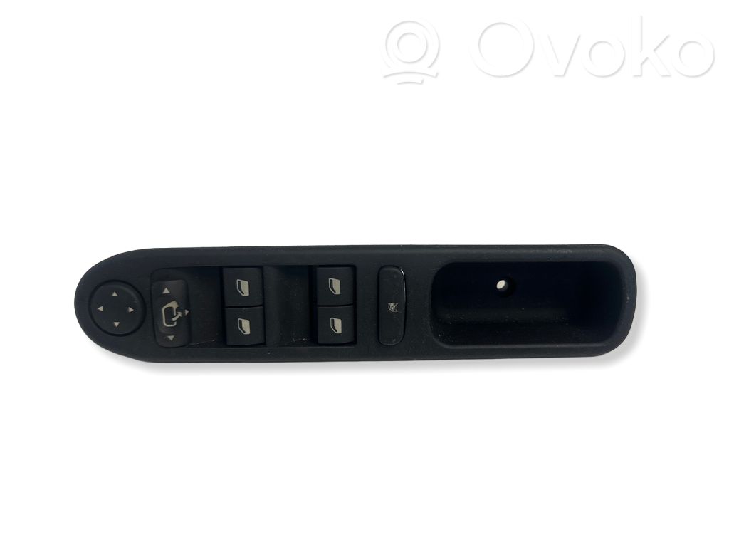Peugeot 307 Electric window control switch 