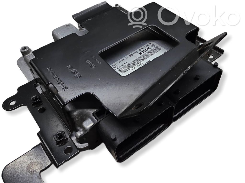 Jaguar XF X260 Engine control unit/module 