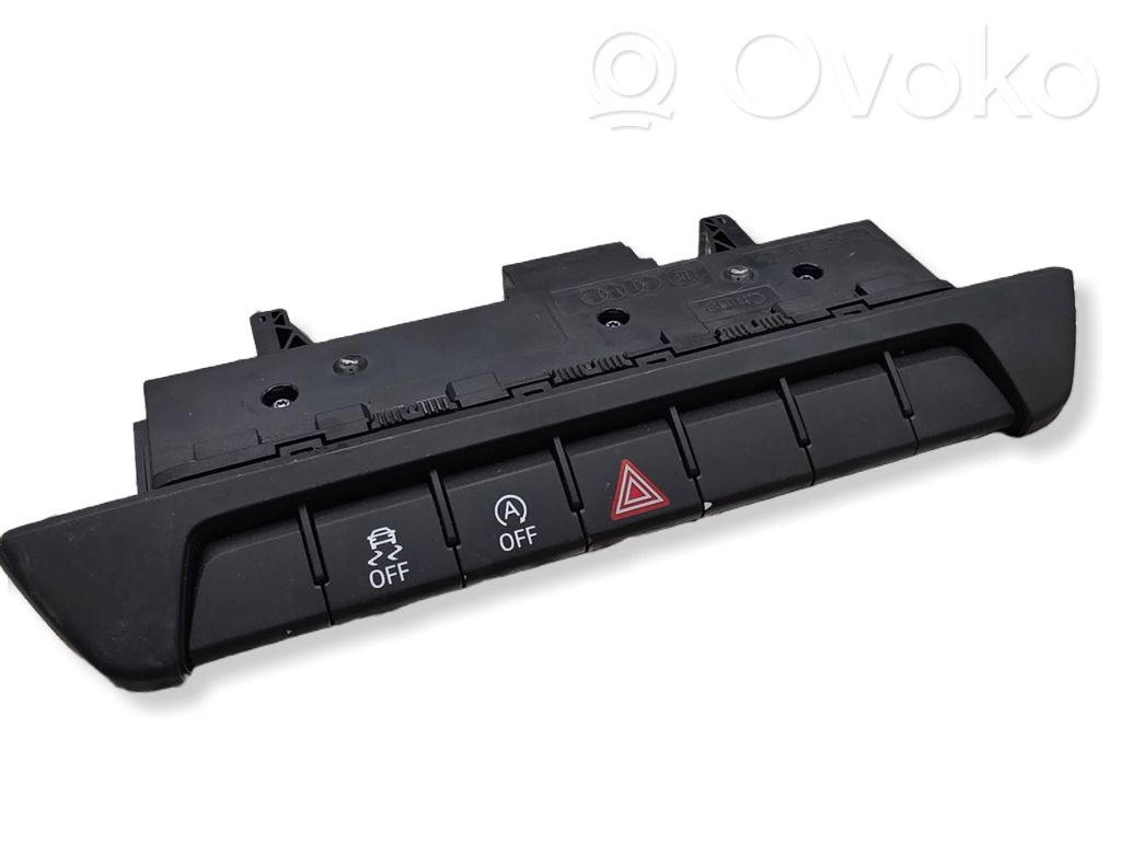 Audi A1 Hazard light switch 