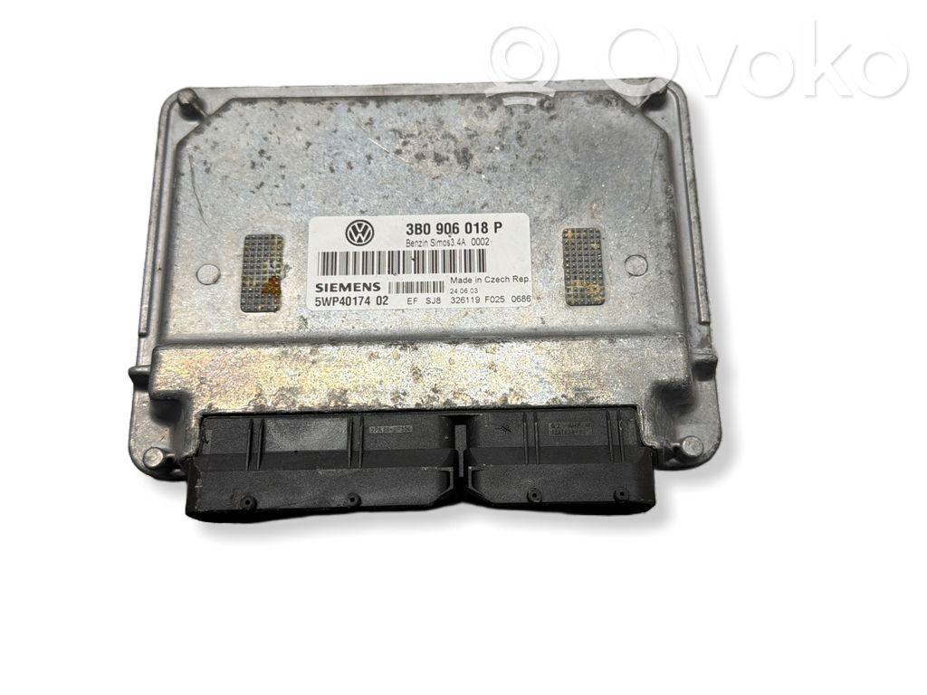 Volkswagen PASSAT B5 Engine control unit/module 