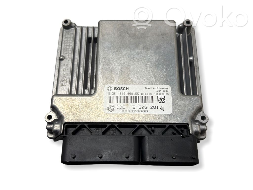 BMW 1 E81 E87 Engine control unit/module 