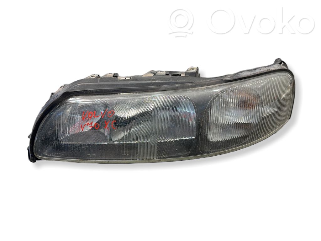 Volvo XC70 Headlight/headlamp 