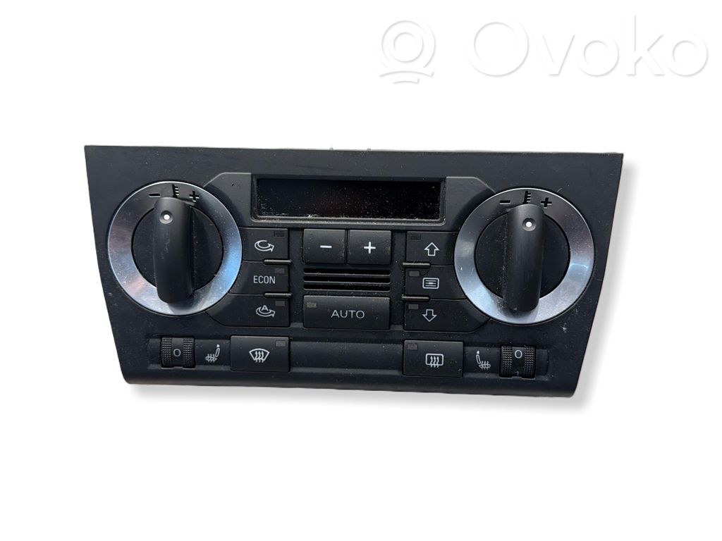 Audi A3 S3 A3 Sportback 8P Panel klimatyzacji 