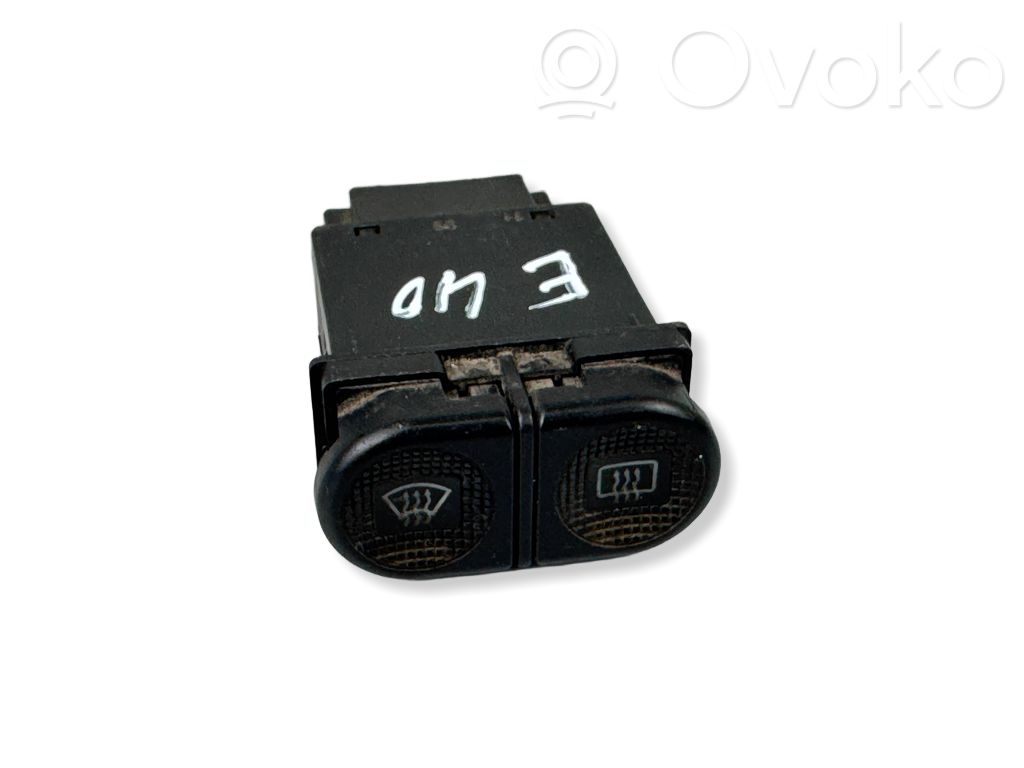 Volkswagen Sharan Windscreen/window heater switch 