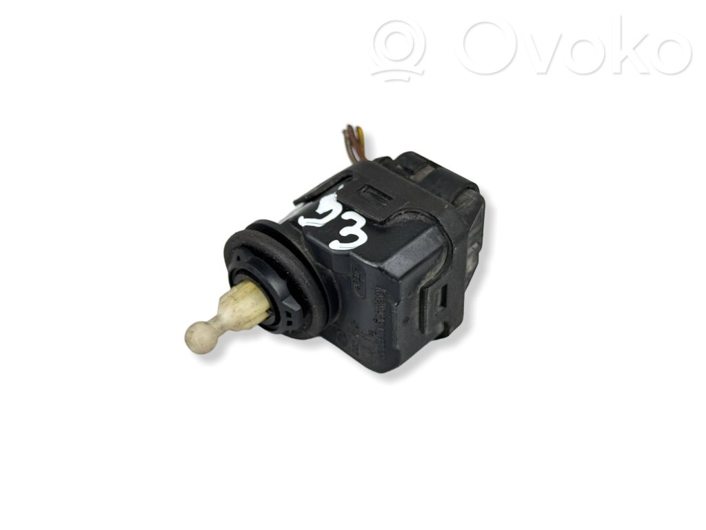 Audi A3 S3 8L Headlight level adjustment motor 