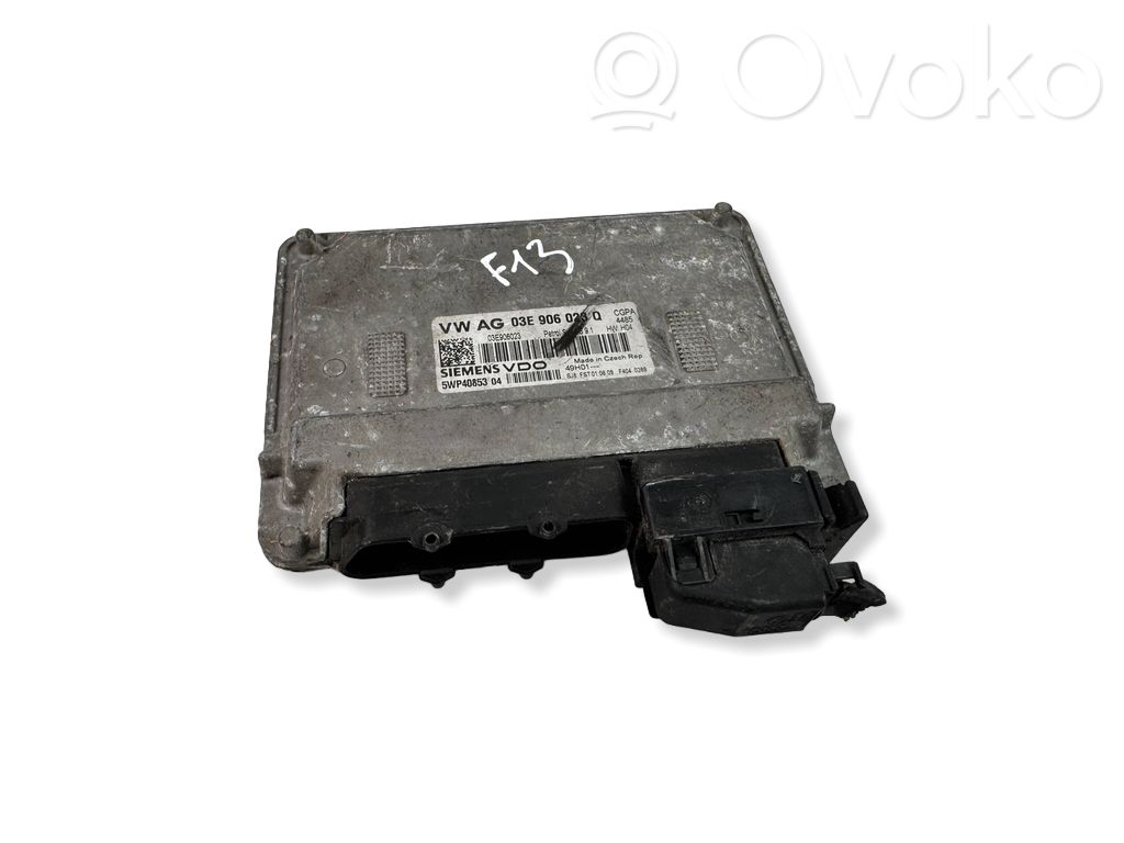 Skoda Fabia Mk2 (5J) Engine control unit/module 