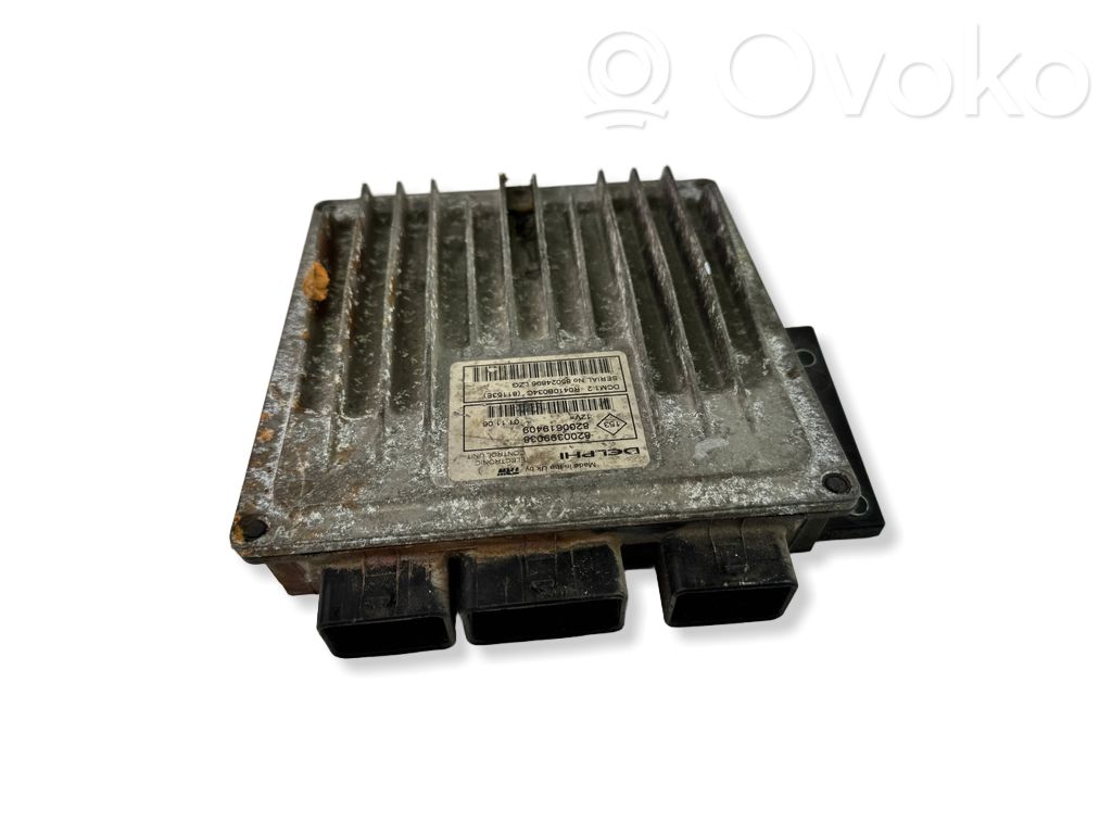 Renault Clio III Variklio valdymo blokas 