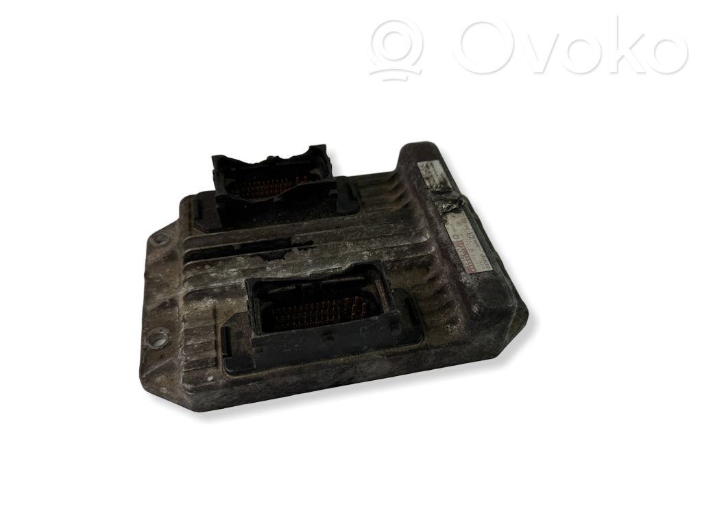 Opel Combo C Engine control unit/module 