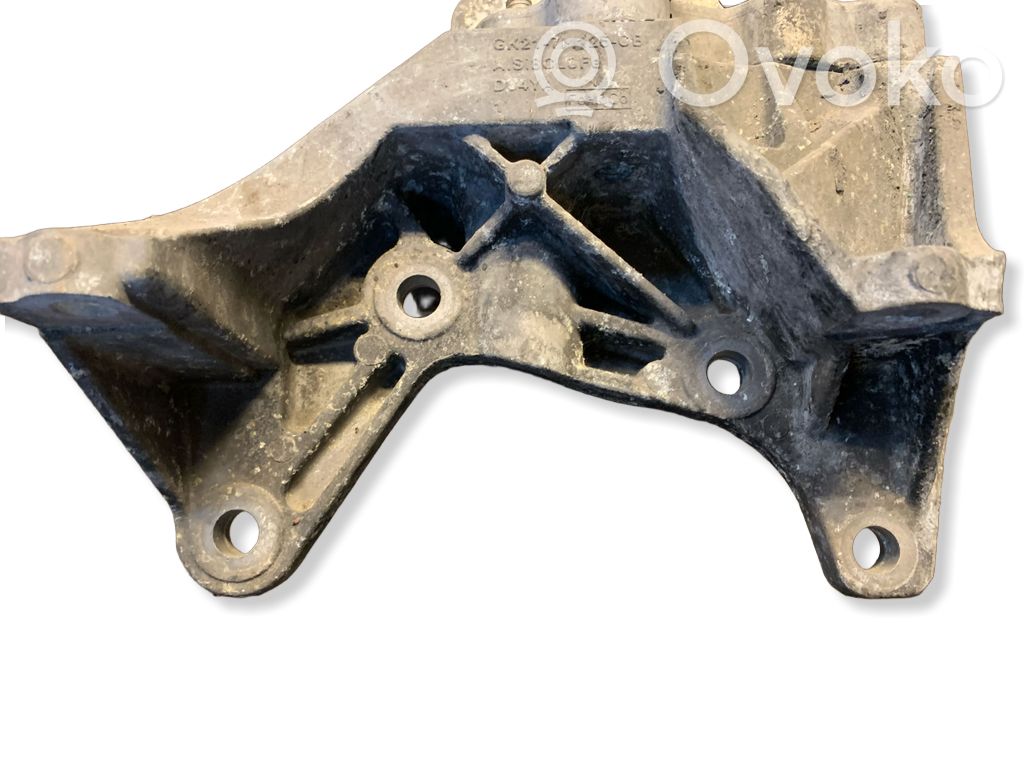 Gearbox mounting bracket   GK217M125CB