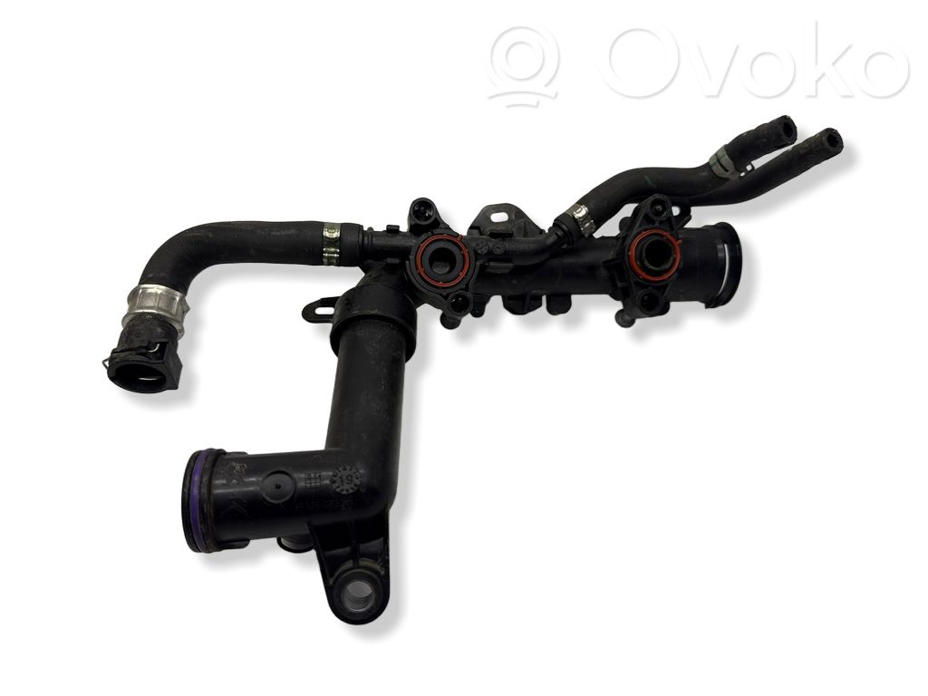 Peugeot 308 Engine coolant pipe/hose 