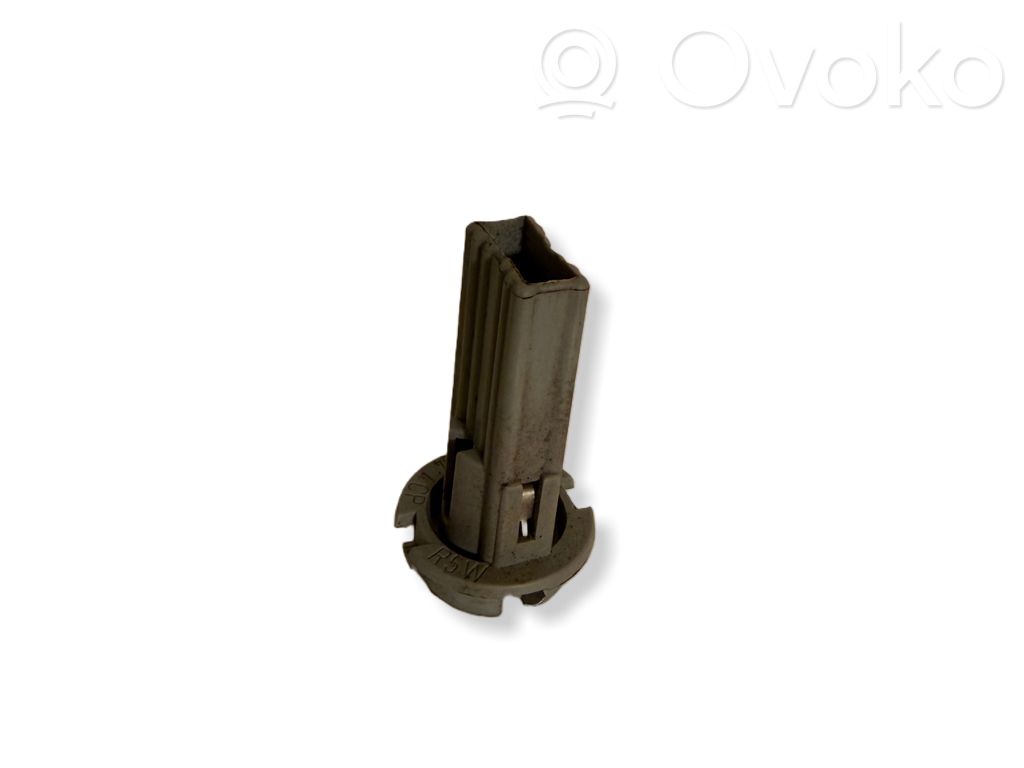 BMW 7 E38 Tail light part 