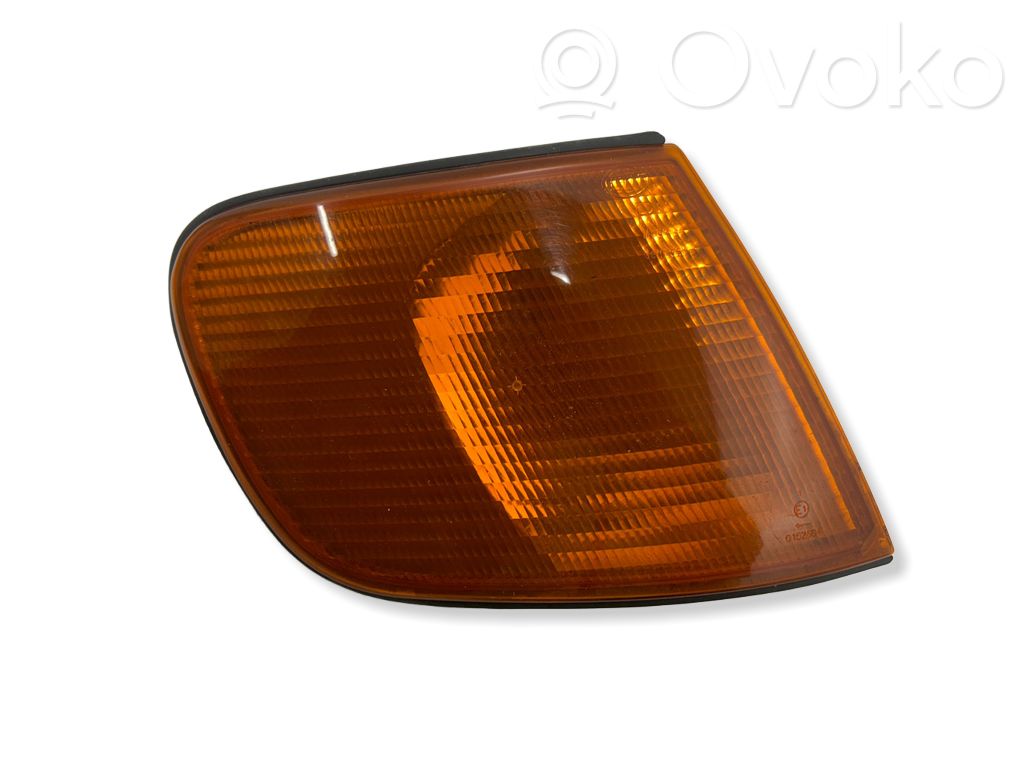Audi A6 S6 C4 4A Front indicator light 