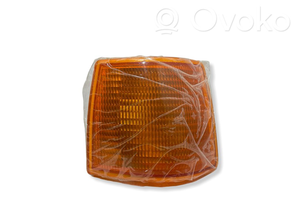 Audi 80 90 B3 Front indicator light 