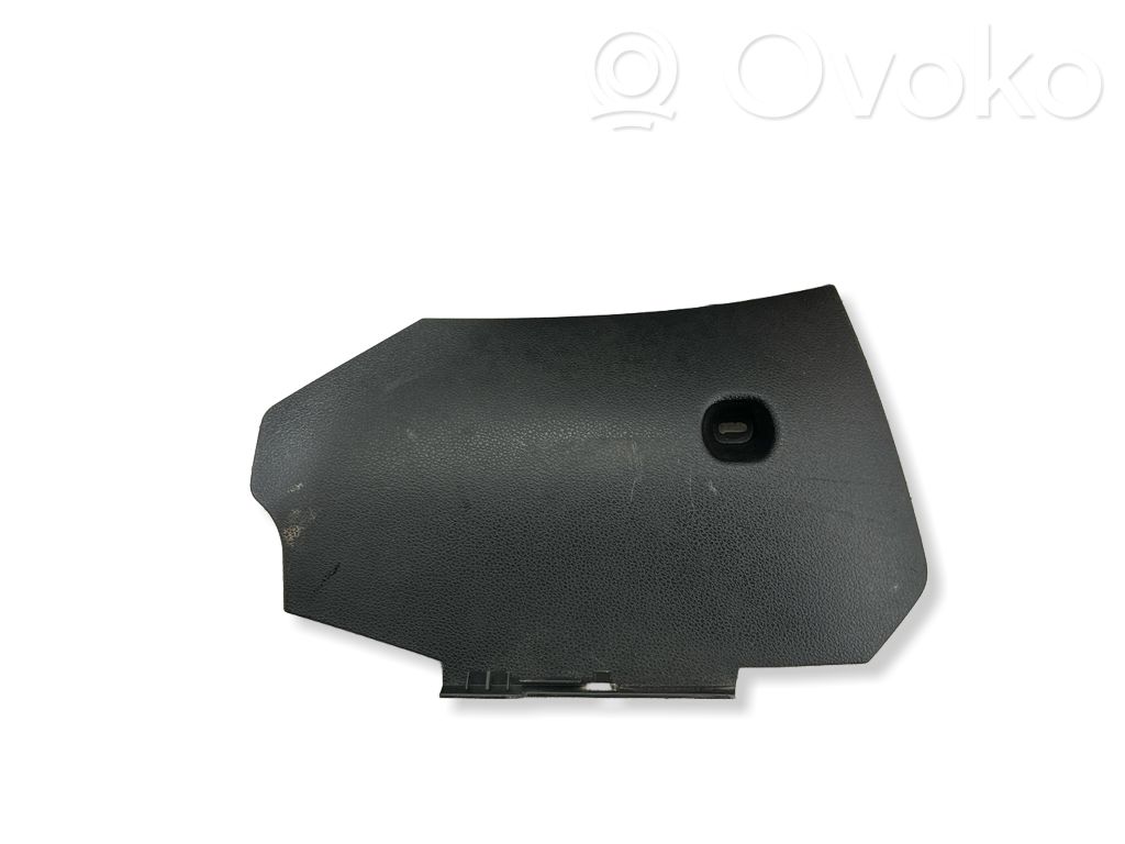 Peugeot Partner Kita salono detalė 