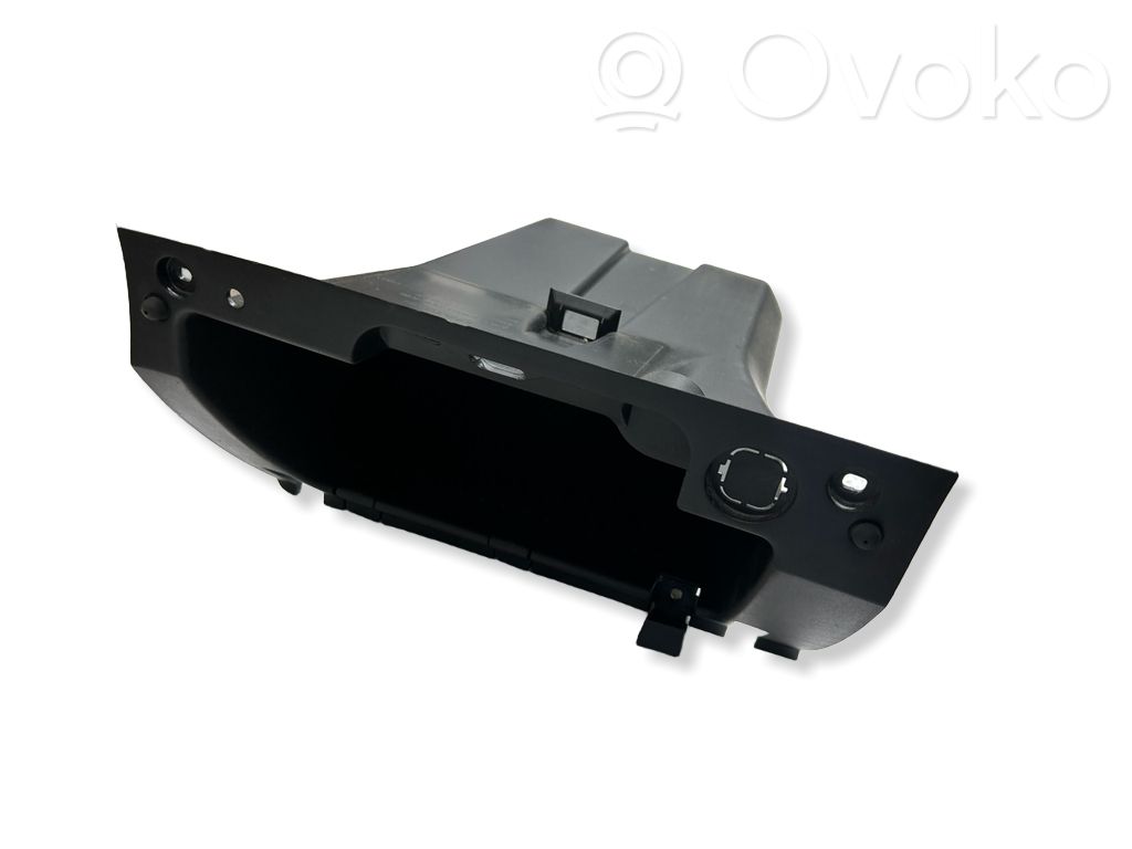 Ford Focus Glove box 
