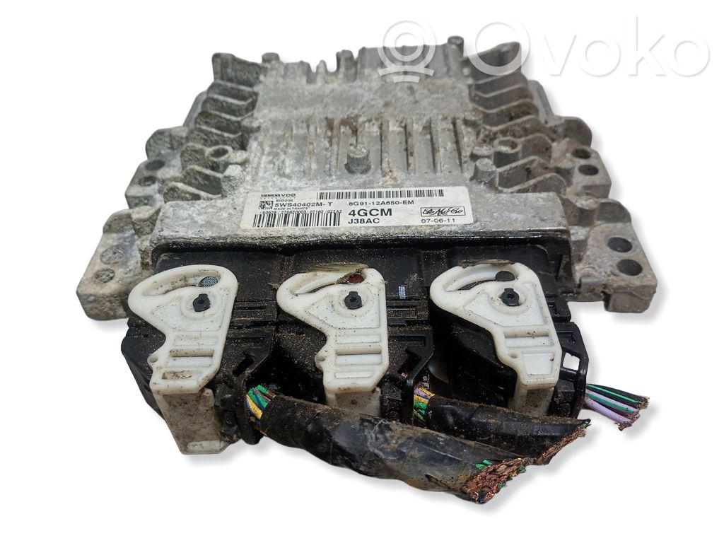 Engine control unit/module   5WS40402MT,J38AC,6G9112A650EM