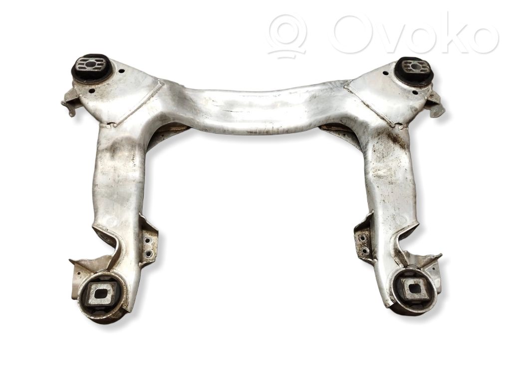 Volkswagen Phaeton Engine mount bracket 