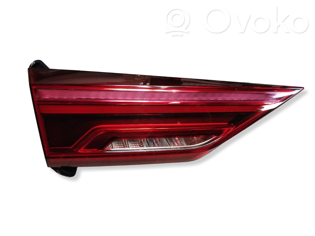 Audi Q3 F3 Lampă spate în caroserie 