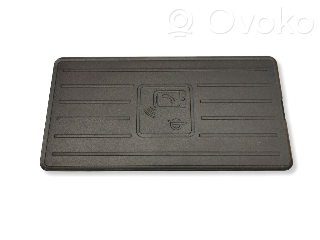 Audi Q3 F3 Wireless charging module 