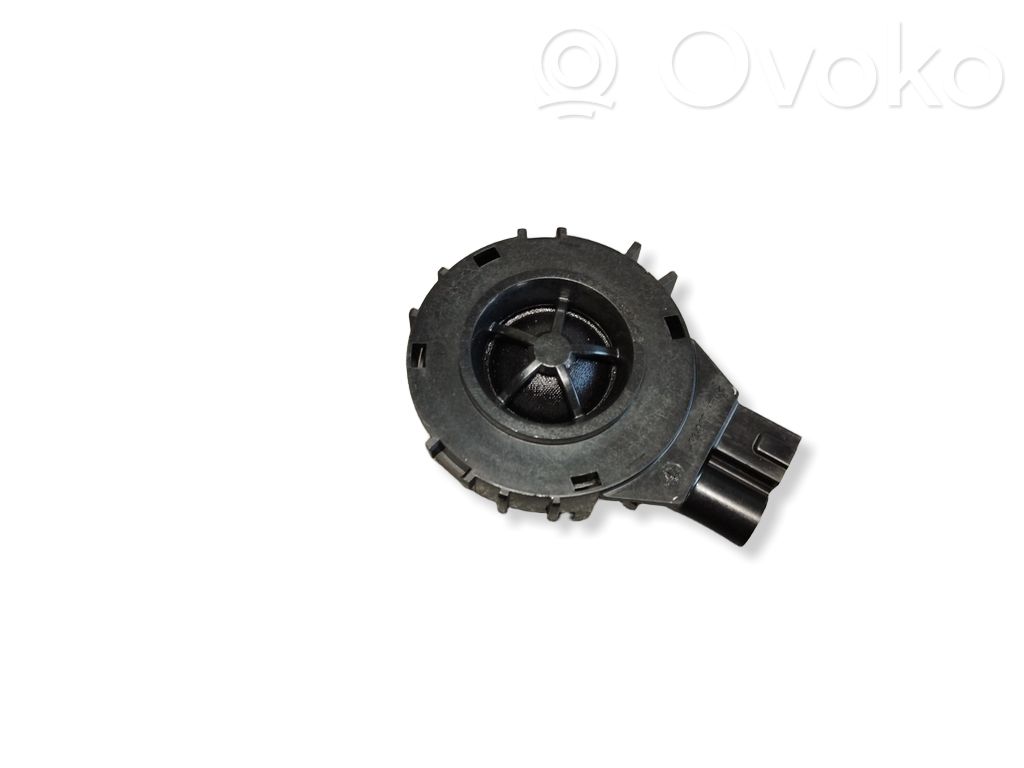 Audi Q3 F3 Panel speaker 