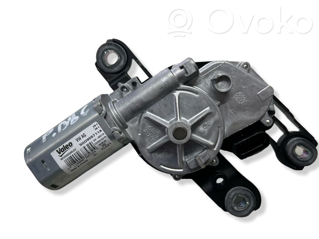 Volkswagen PASSAT B8 Motor ștergător lunetă 